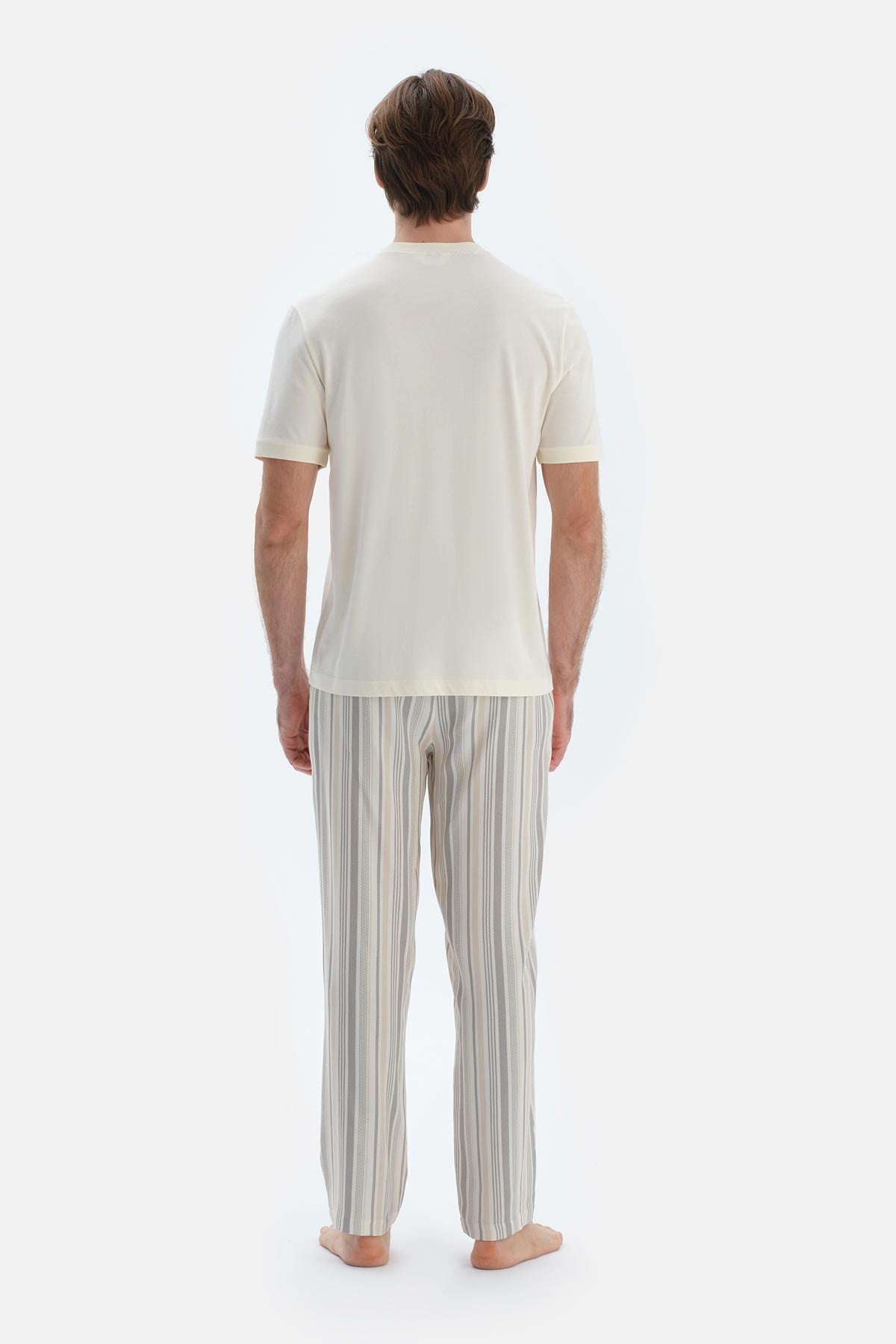 Ekru Kısa Kollu Triko Bant Detaylı Tişört Pantolon Pijama Takımı