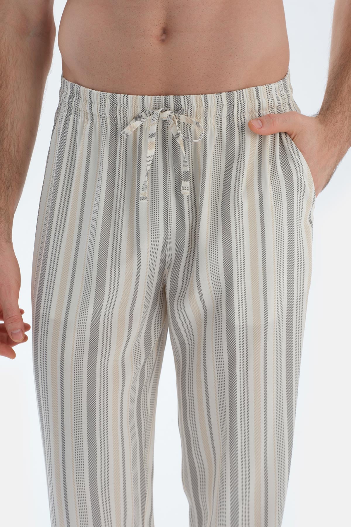 Ekru Kısa Kollu Triko Bant Detaylı Tişört Pantolon Pijama Takımı