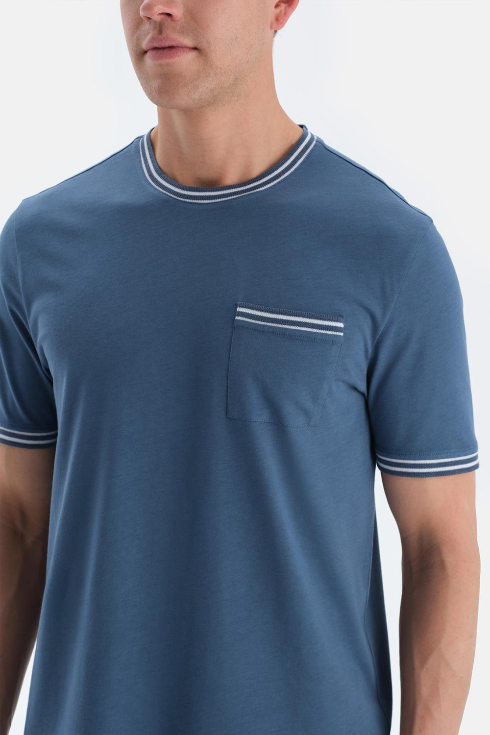 Indigo Cep Detaylı Kısa Kollu Tişört Pantolon Pijama Takımı