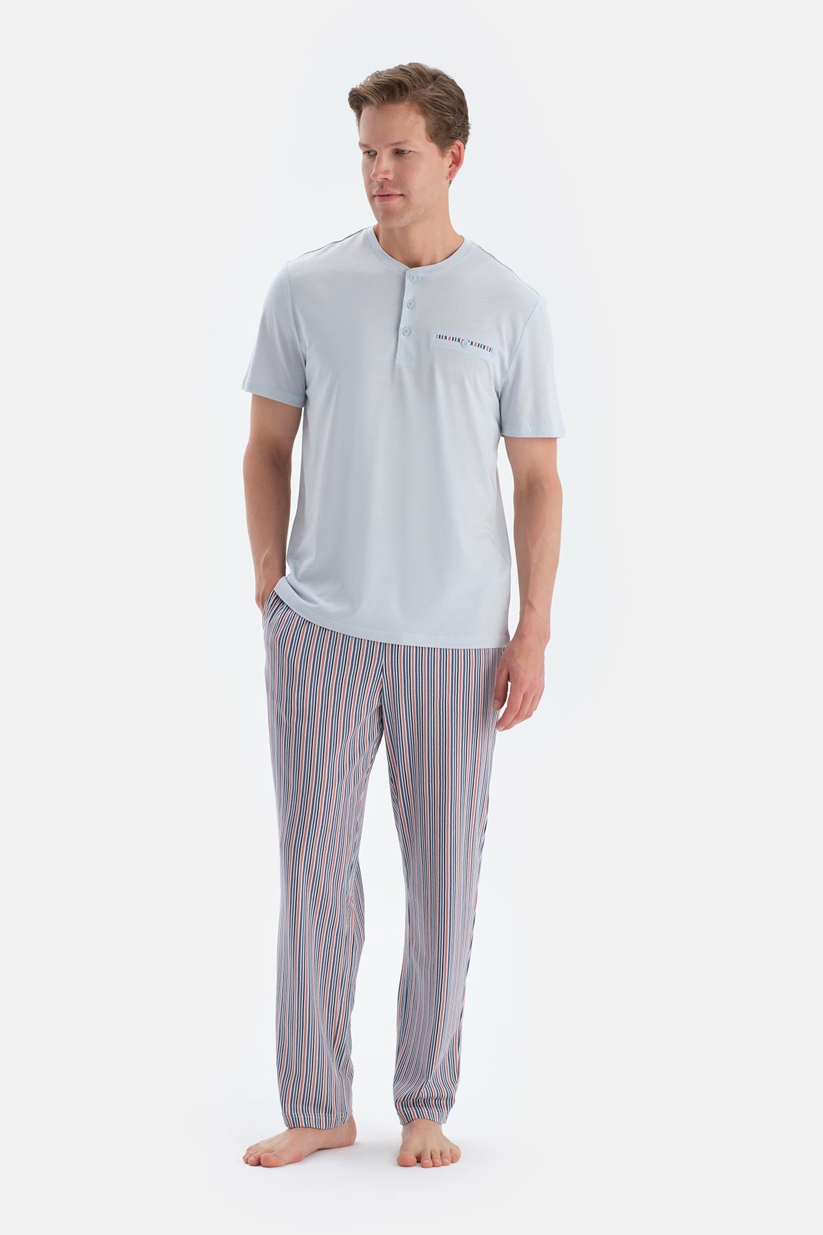 Açık Gri Pat Ve Fleto Cep Detaylı Tişört Pantolon Pijama Takımı