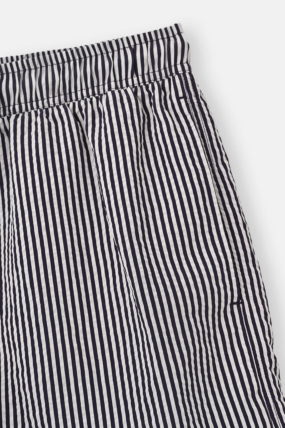 Lacivert Çizgili Kısa Şort