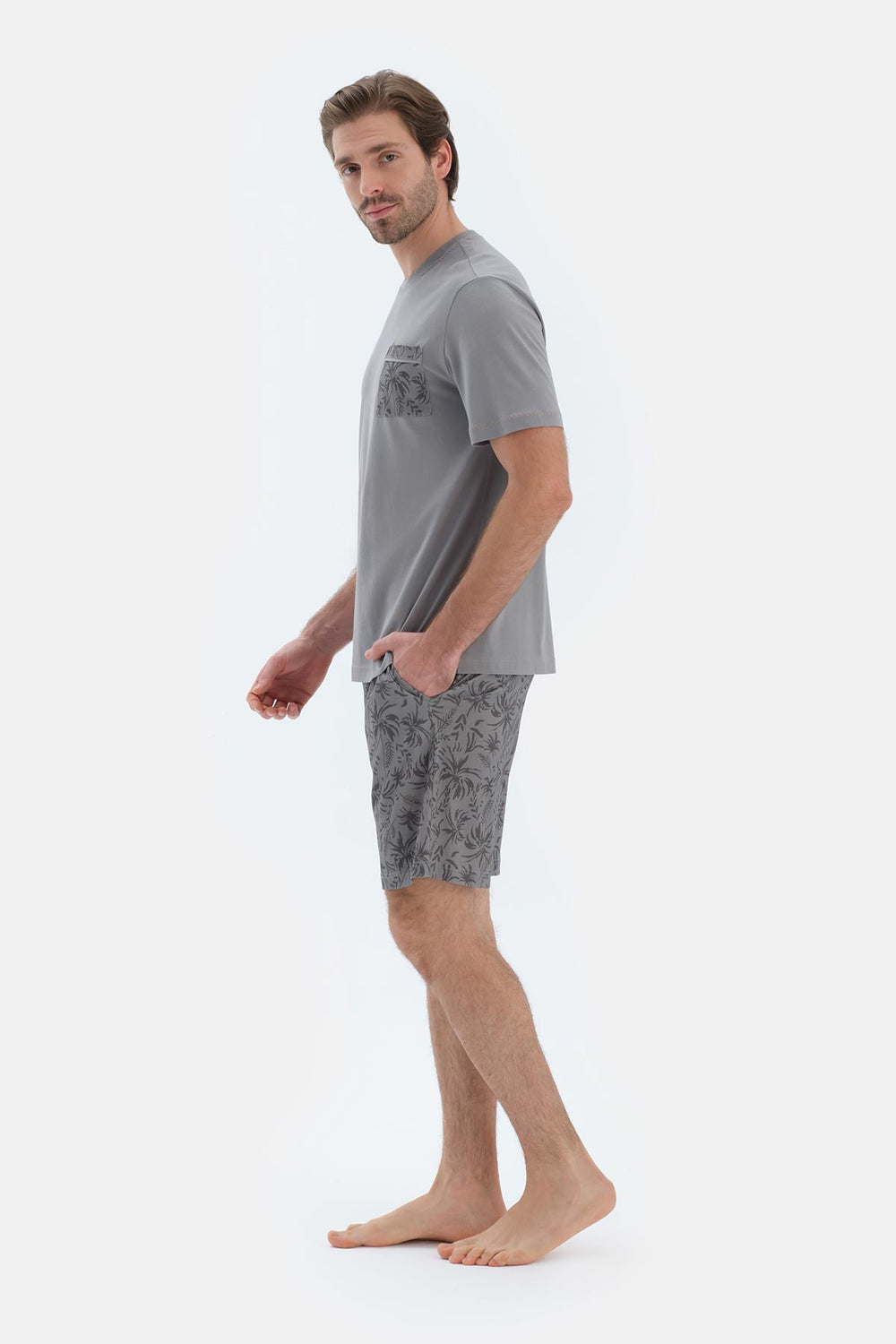 Gri Kısa Kollu Cep Detaylı Tişört Şort Pijama Takımı