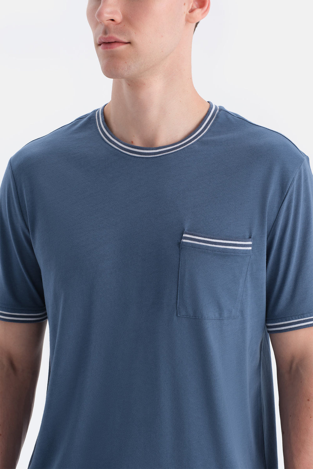 TRİKO BANT DETAYLI TİŞÖRT ŞORT PİJAMA TAKIMI