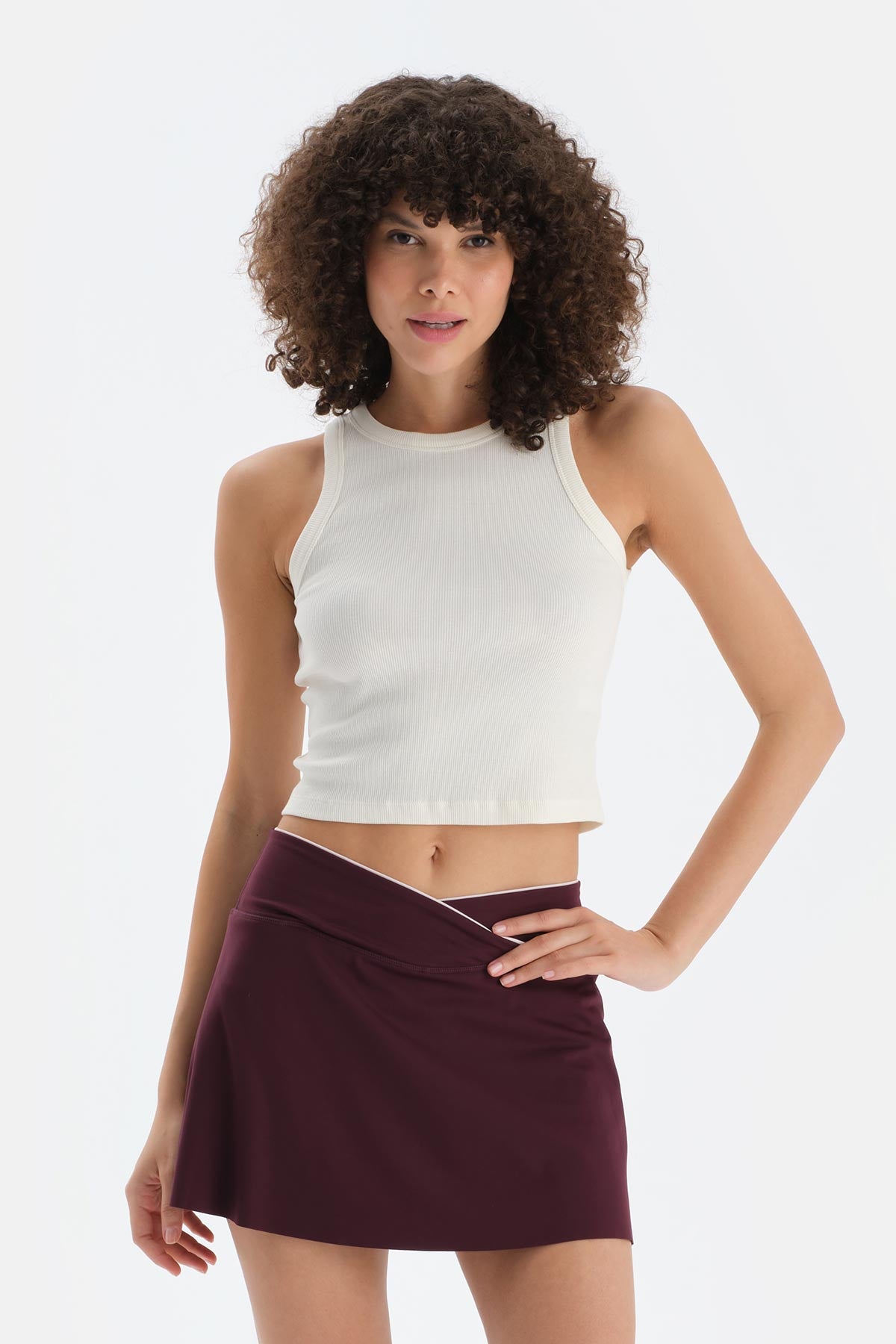 Kırık Beyaz Kadın Kaşkorse Atlet