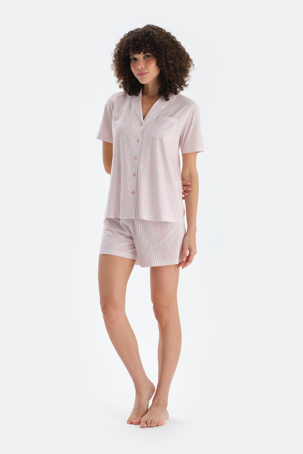 Açık Pembe Çizgili Penye Modal Gömlek Şort Pijama Takımı
