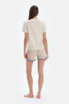 Ekru V Yaka Kısa Kollu Tişört Pantolon Pijama Takımı