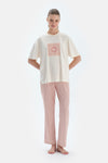 Ekru Baskı Detaylı Kısa Kollu Tişört Pantolon Pijama Takımı