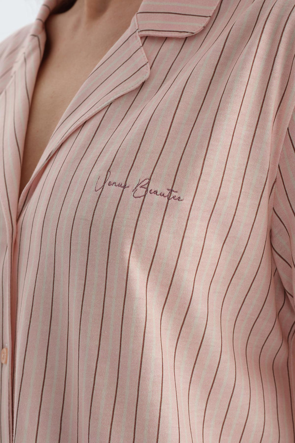 Açık Pembe Çizgili Penye Modal Gömlek Şort Pijama Takımı