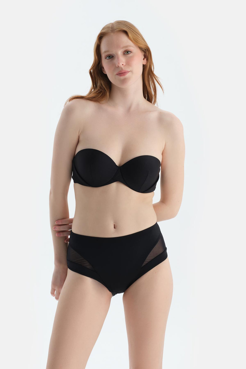 Siyah Tül Detaylı Yüksek Bel Bikini Alt