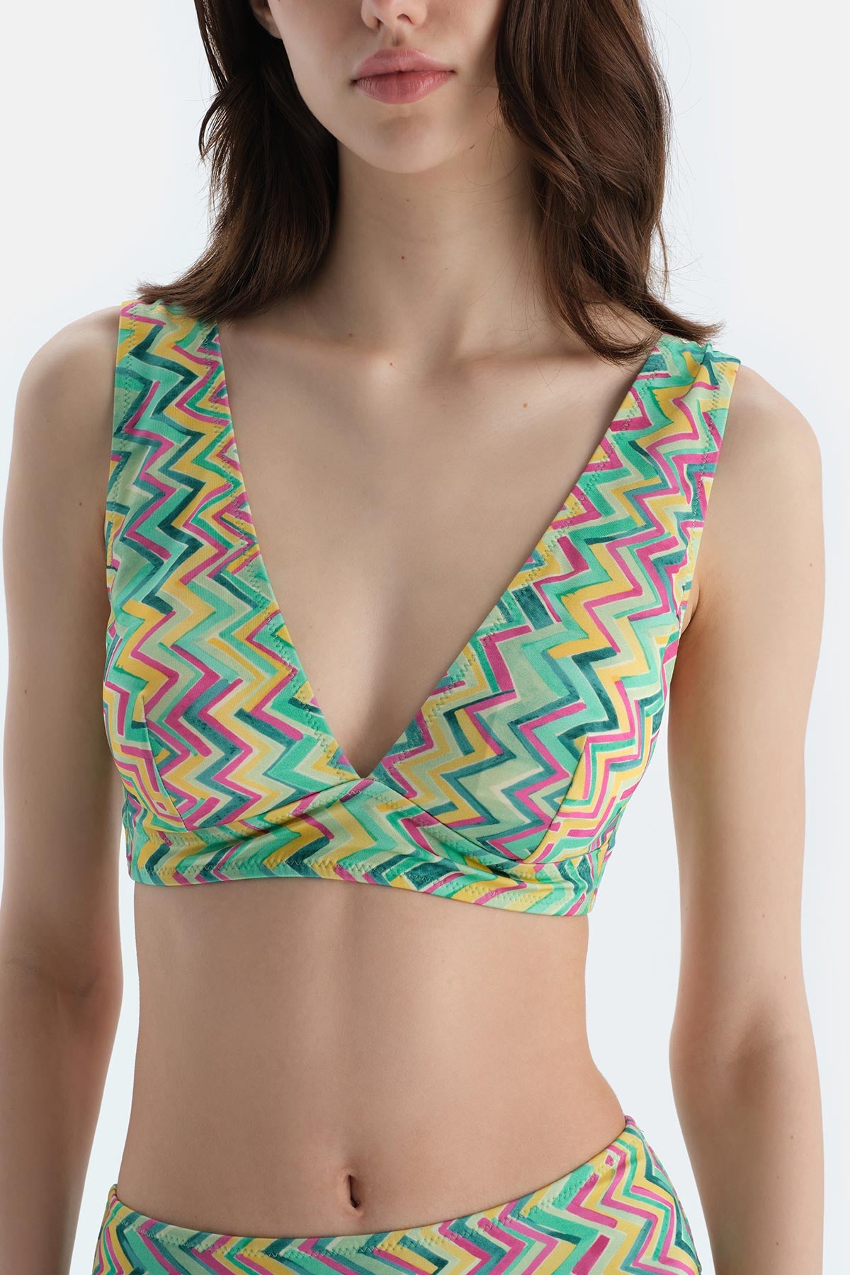Multicolor Üçgen Geniş Bikini Üst