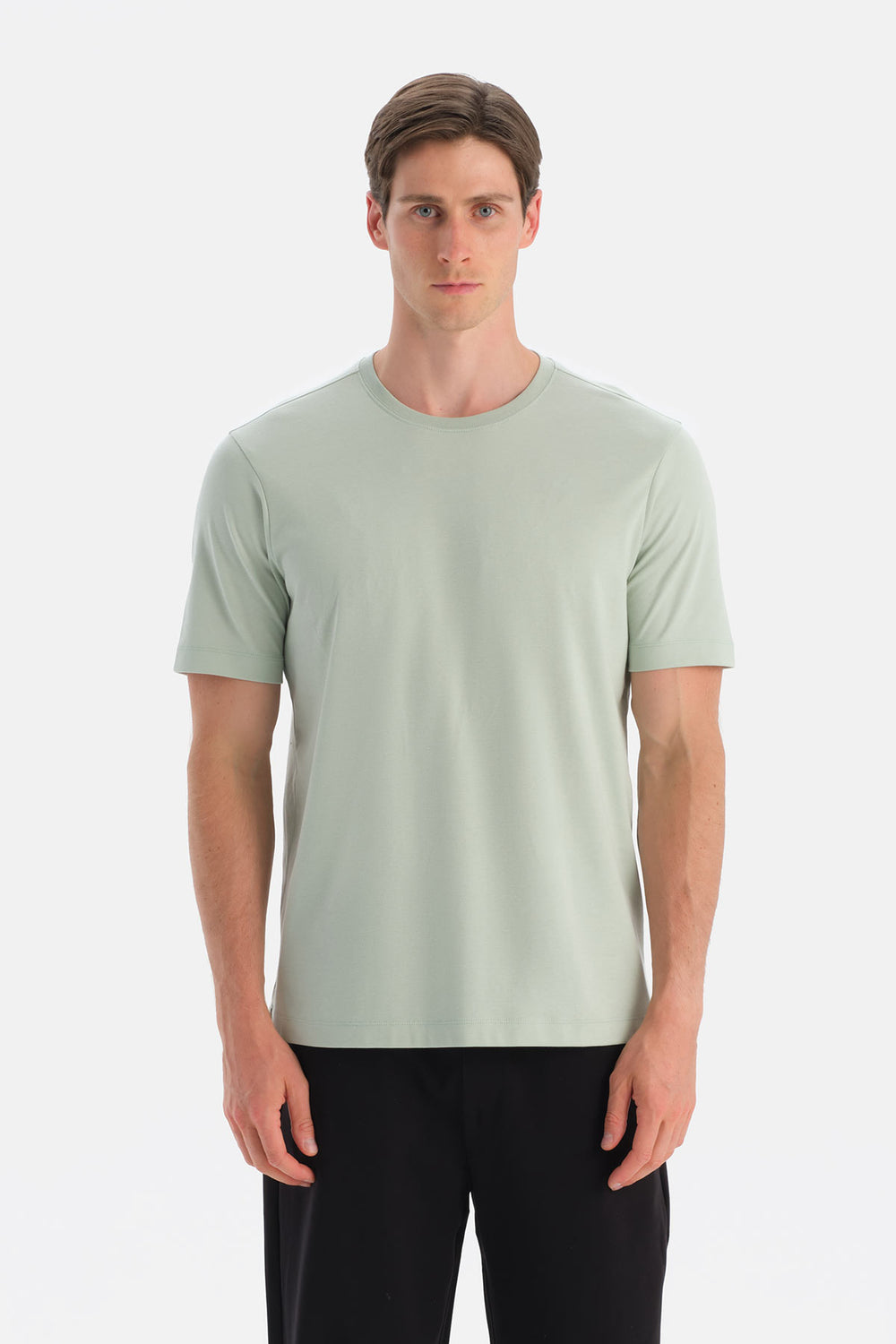 Mint Yeşili Bis Yaka Kısa Kollu Regular Tişört