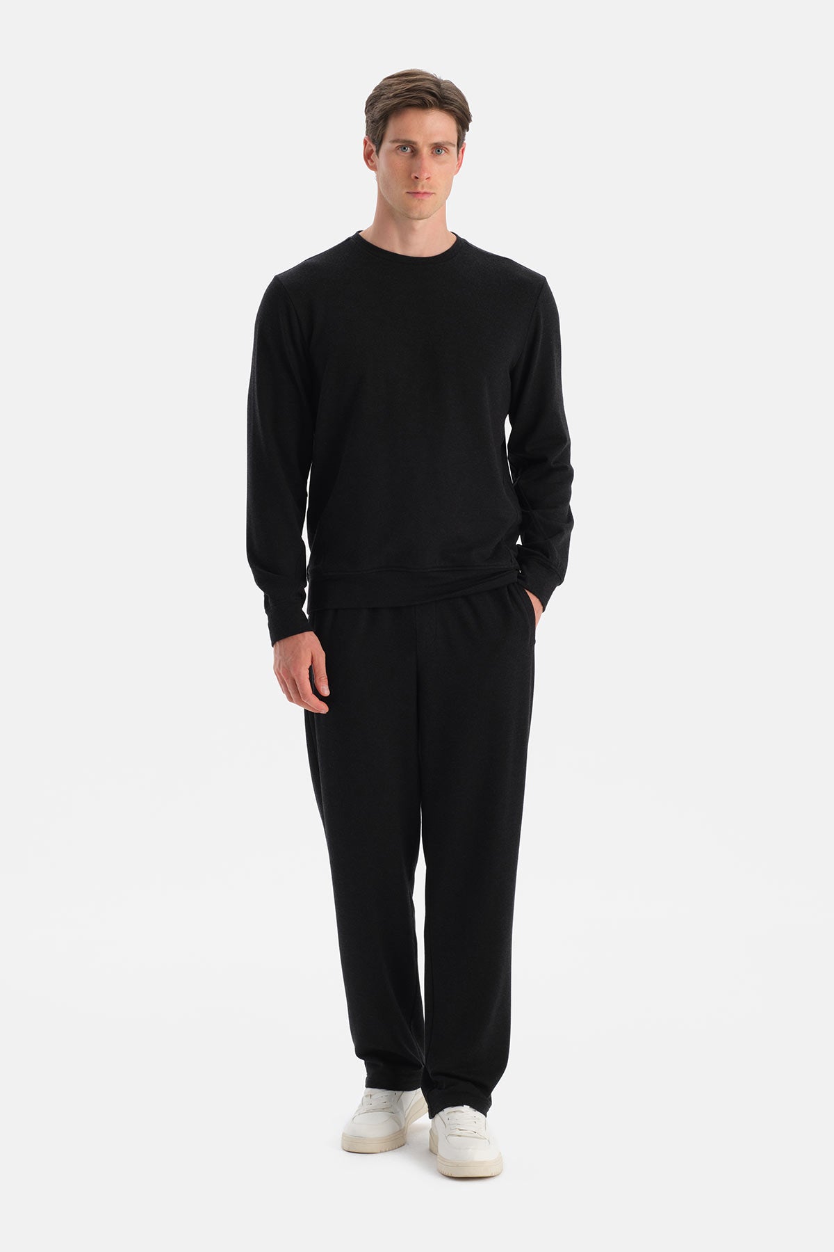 BASIC SOFT TOUCH DÜZ PAÇA PANTOLON