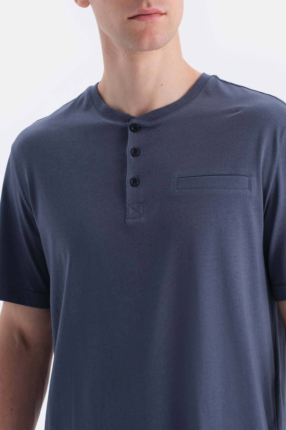 Lacivert Patlı Cep Detaylı Tişört Pantolon Takım