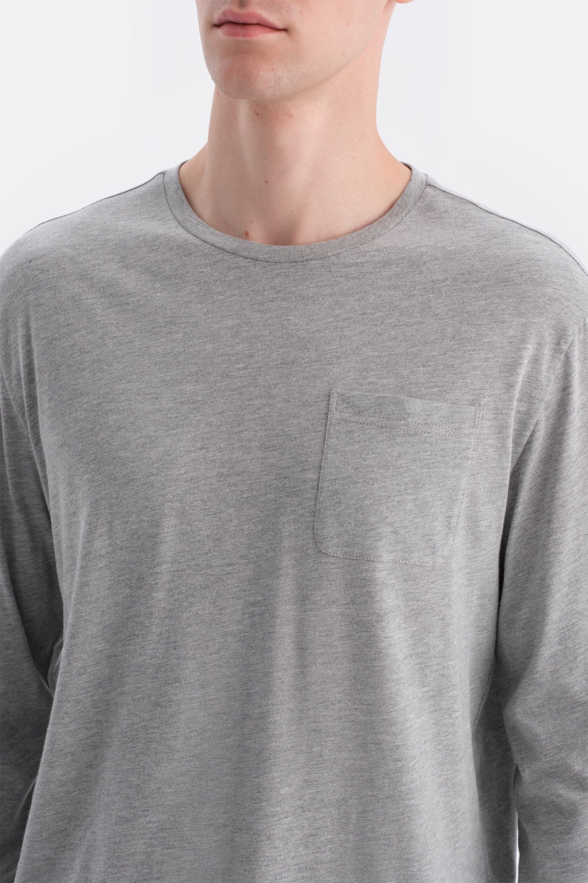 Açık Gri Cepli Tişört Pantolon Takım