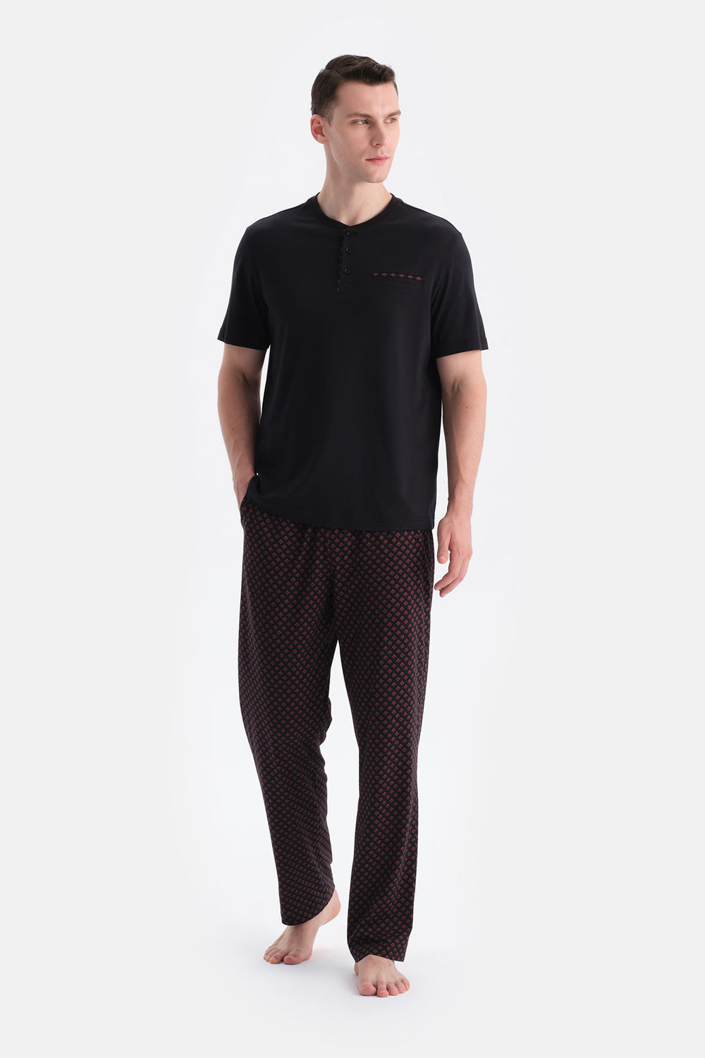 Siyah Kısa Kollu Patlı Tişört Pantolon Takım