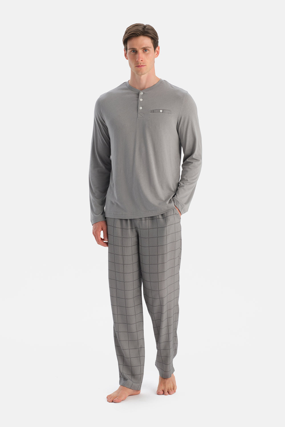 Gri Melanj Uzun Kollu Pat Ve Cep Detaylı Tişört Pantolon Takım