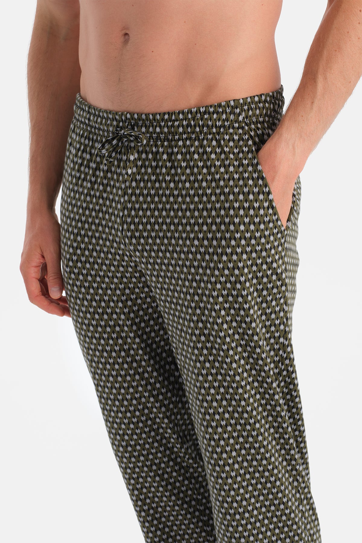 Siyah Uzun Kollu Patlı Tişört Pantolon Takım