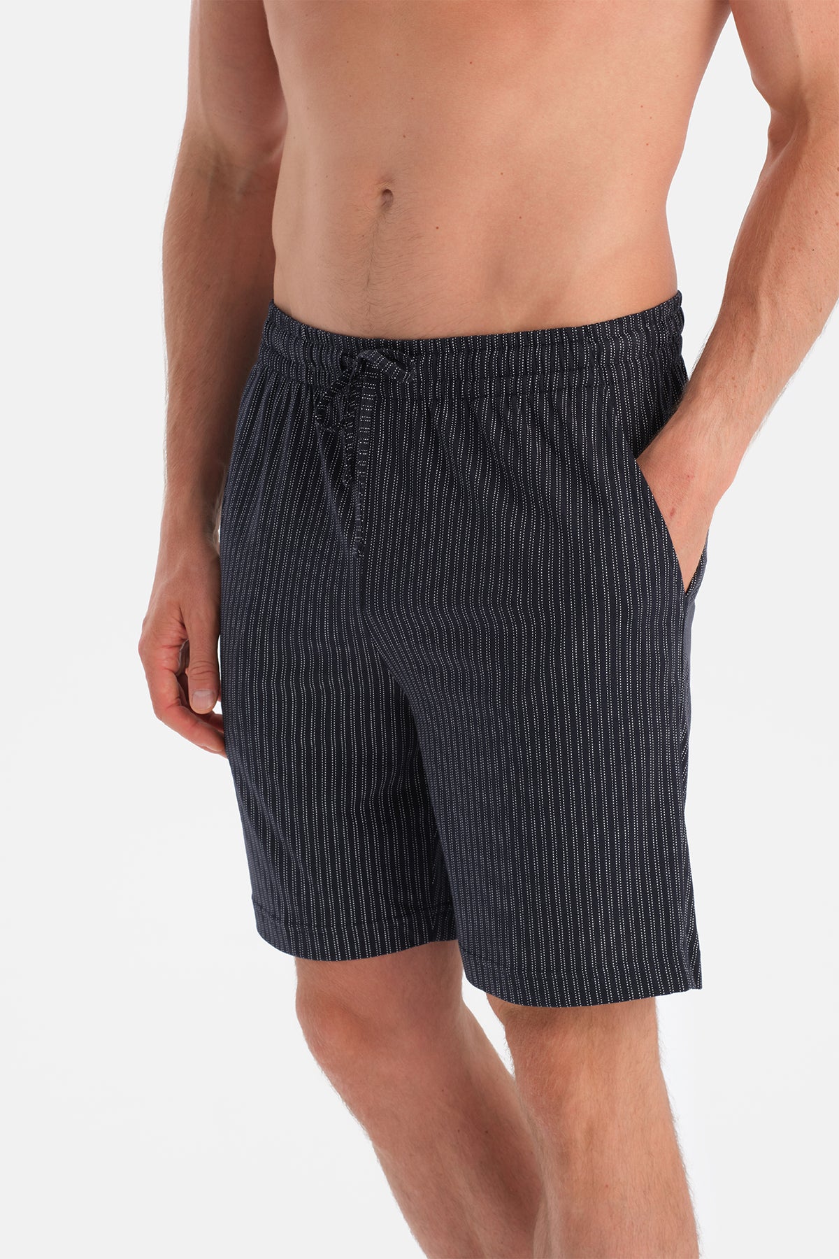 Lacivert Kısa Kollu Pat Ve Cep Detaylı Üçlü Takım