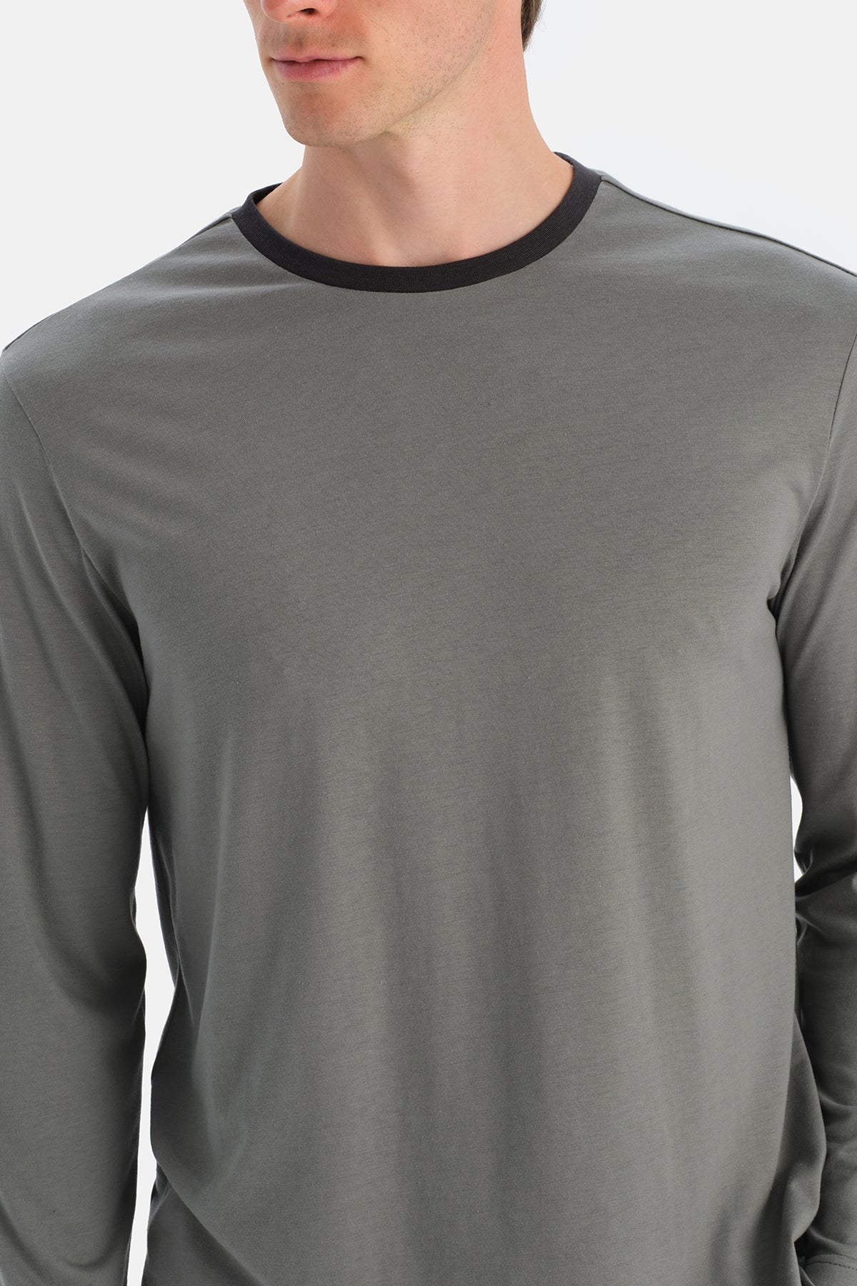 Gri Ribanali Tişört Pantolon Takım