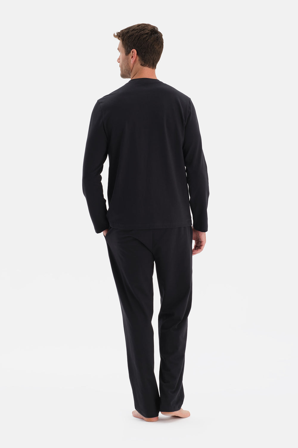 Siyah Uzun Kollu Patlı Tişört Pantolon Takım