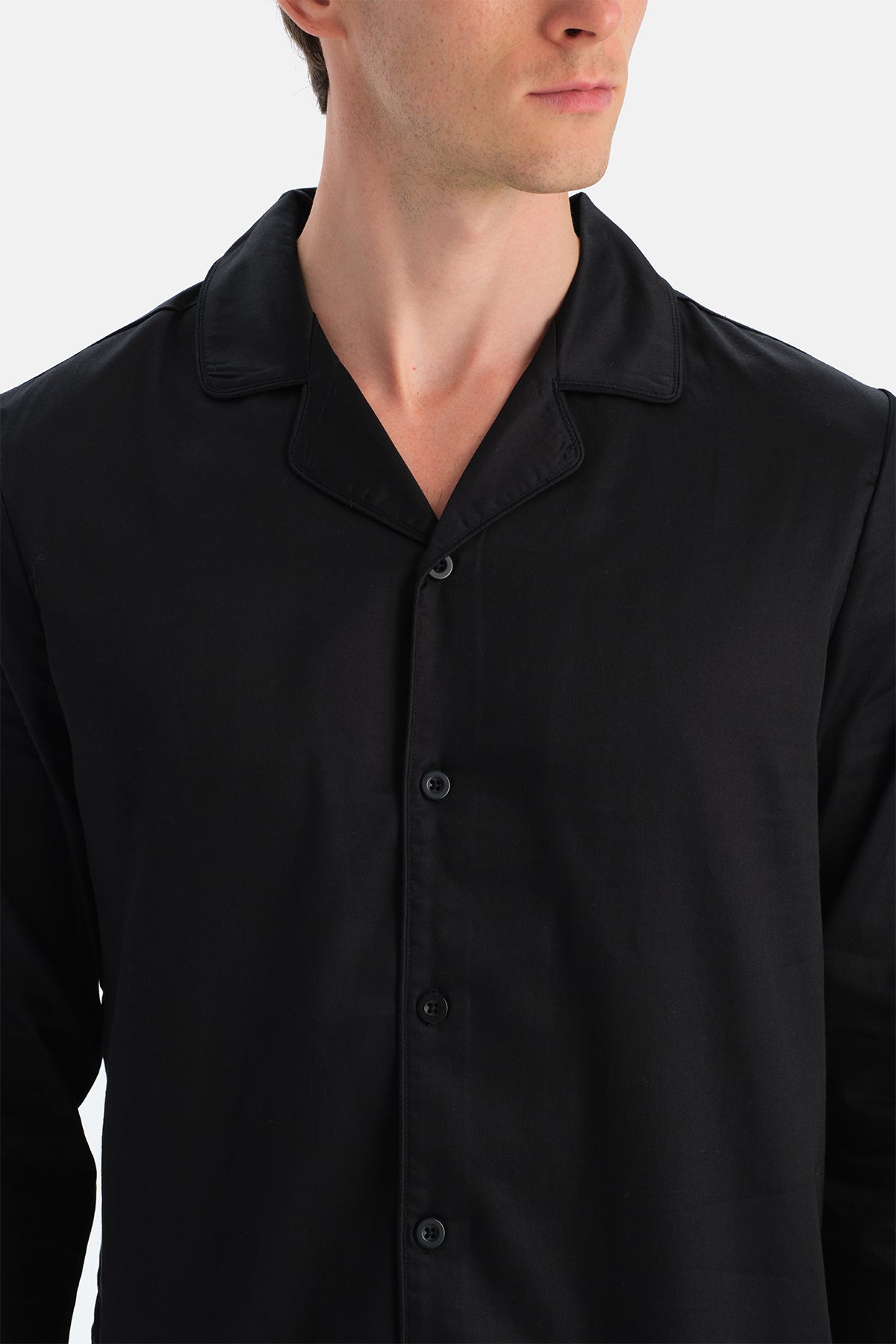 Siyah Travel Biye Detaylı Dokuma Gömlek Pantolon Pijama Seti