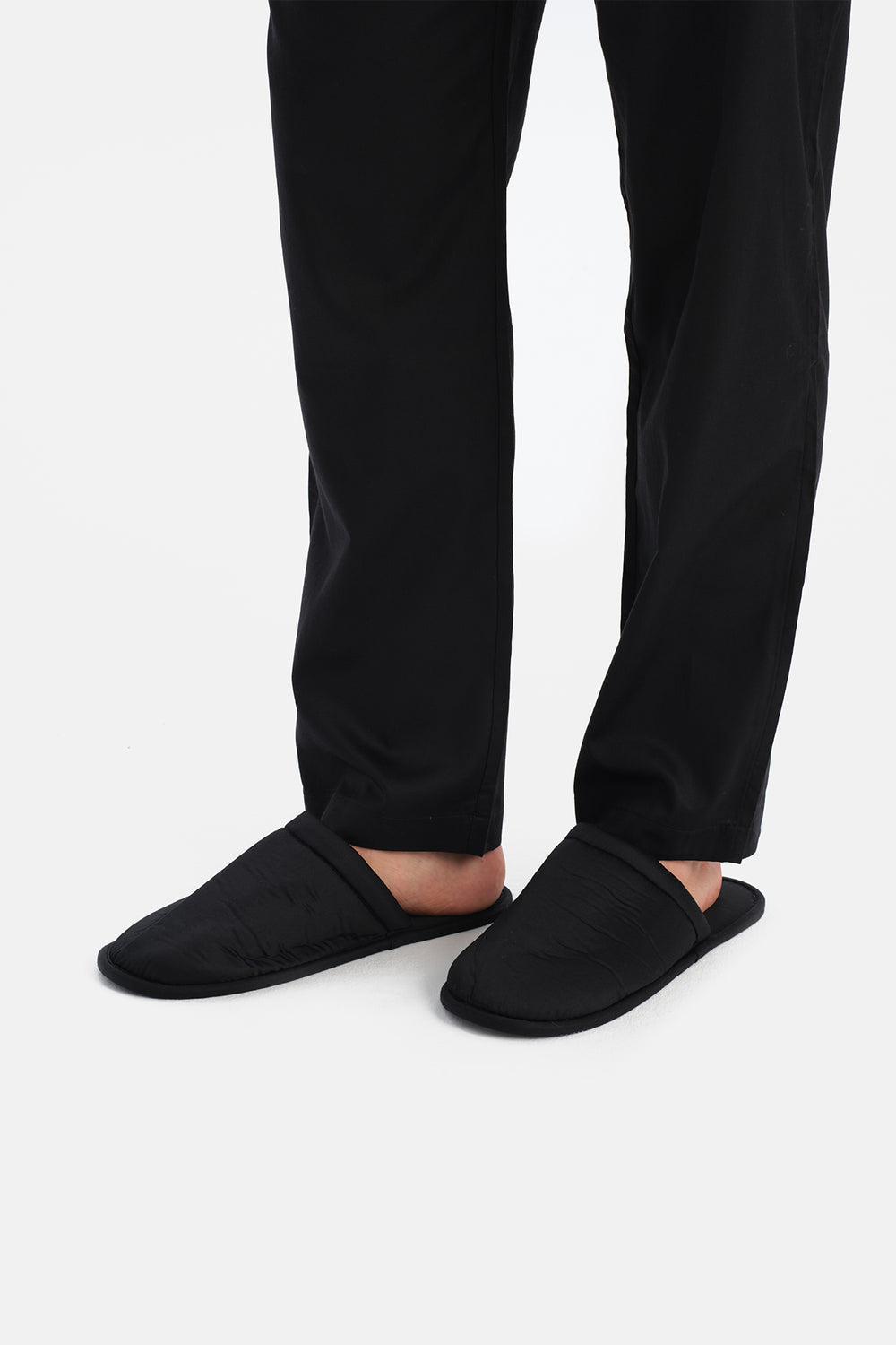 Siyah Travel Biye Detaylı Dokuma Gömlek Pantolon Pijama Seti