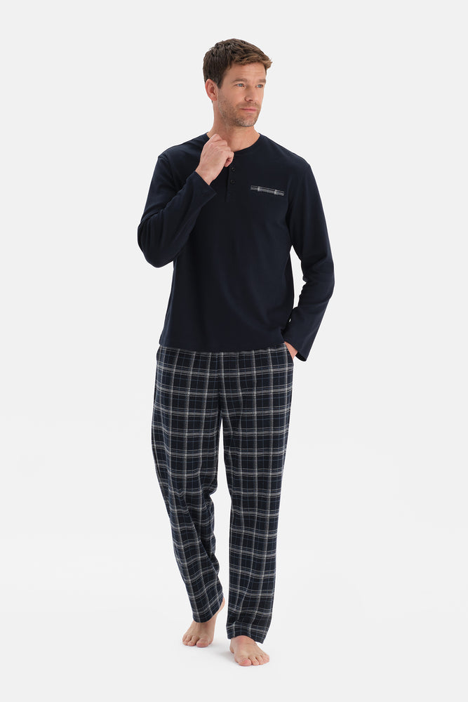 Lacivert Uzun Kollu Pat Ve Cep Detaylı Pijama Takım