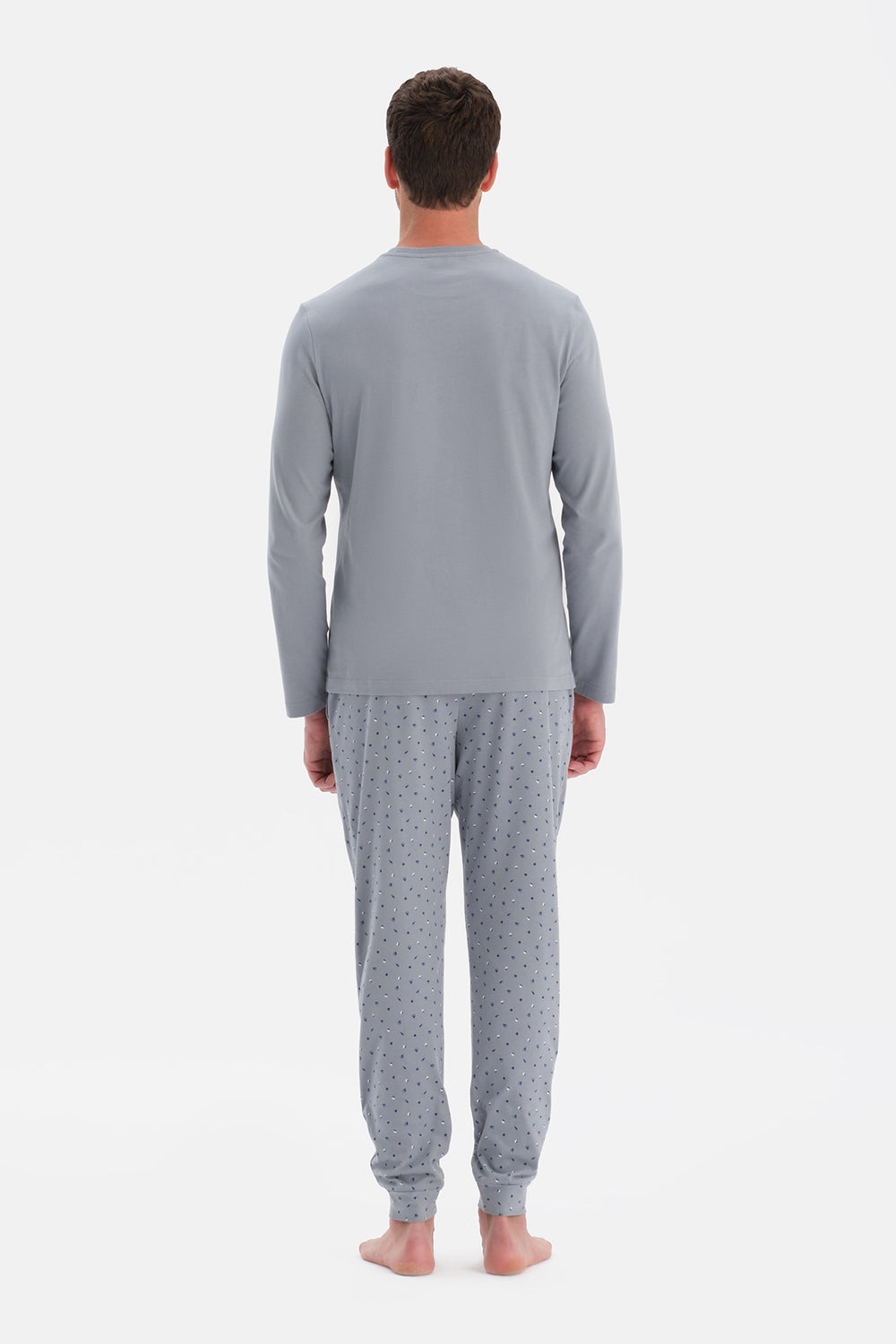 Beyaz Uzun Kollu Tişört Pantolon Takım