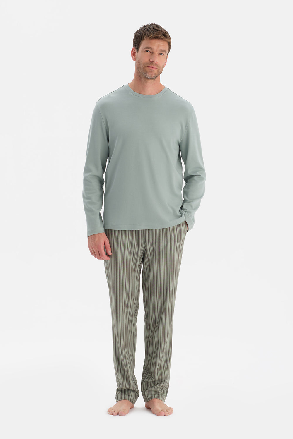 Mint Yeşili Bisiklet Yaka Uzun Kollu Pijama Takım