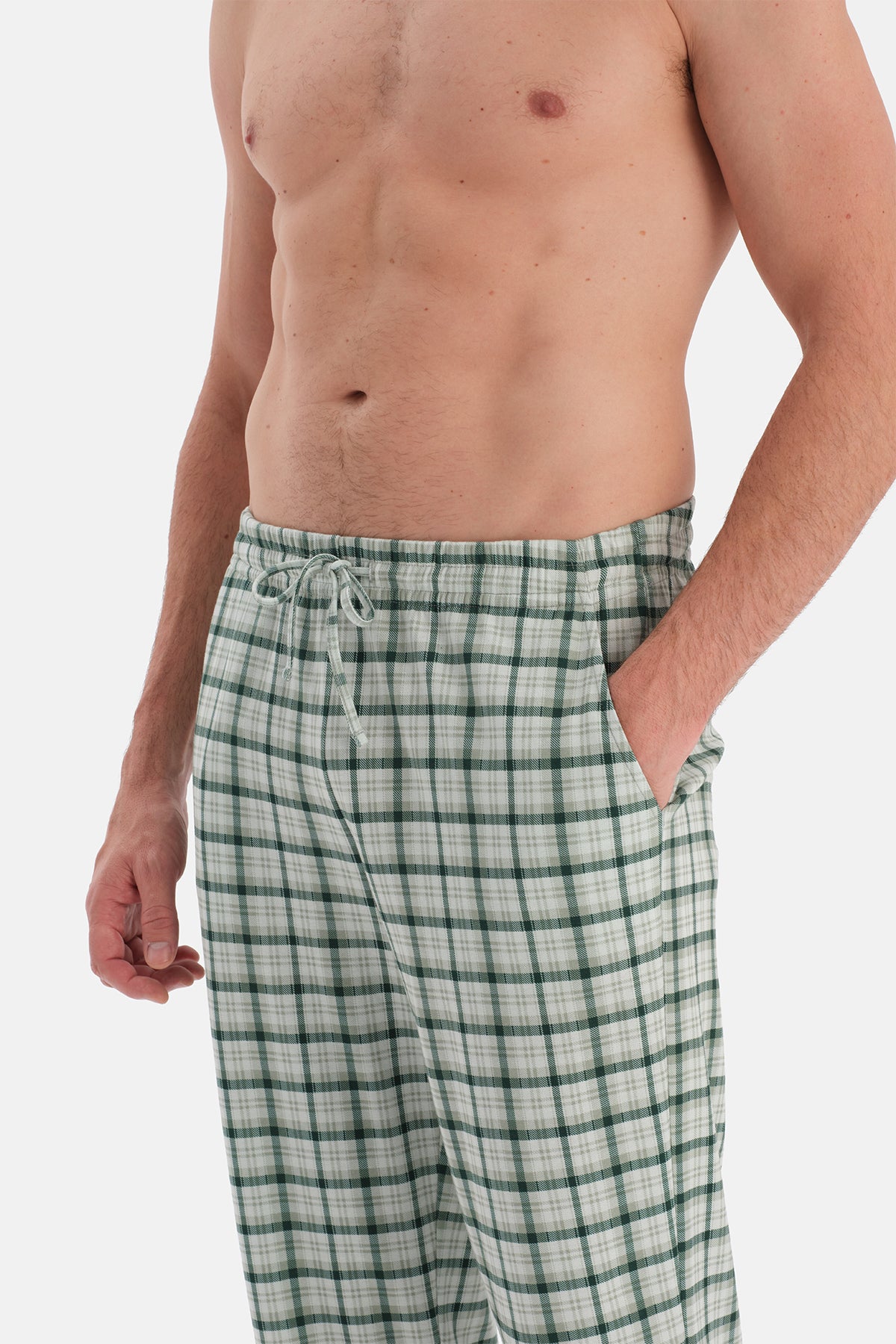 Koyu Yeşil Uzun Kollu Pat Ve Cep Detaylı Pijama Takım