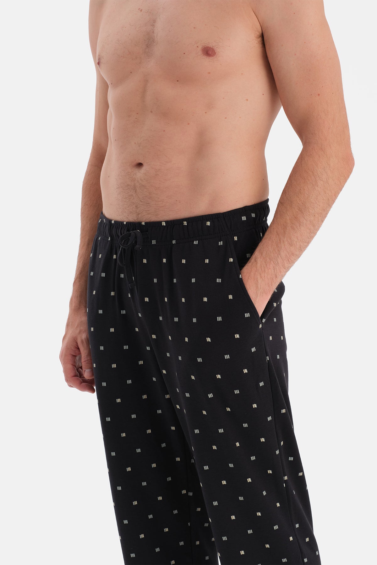 Siyah V Yaka Uzun Kollu Pijama Takım