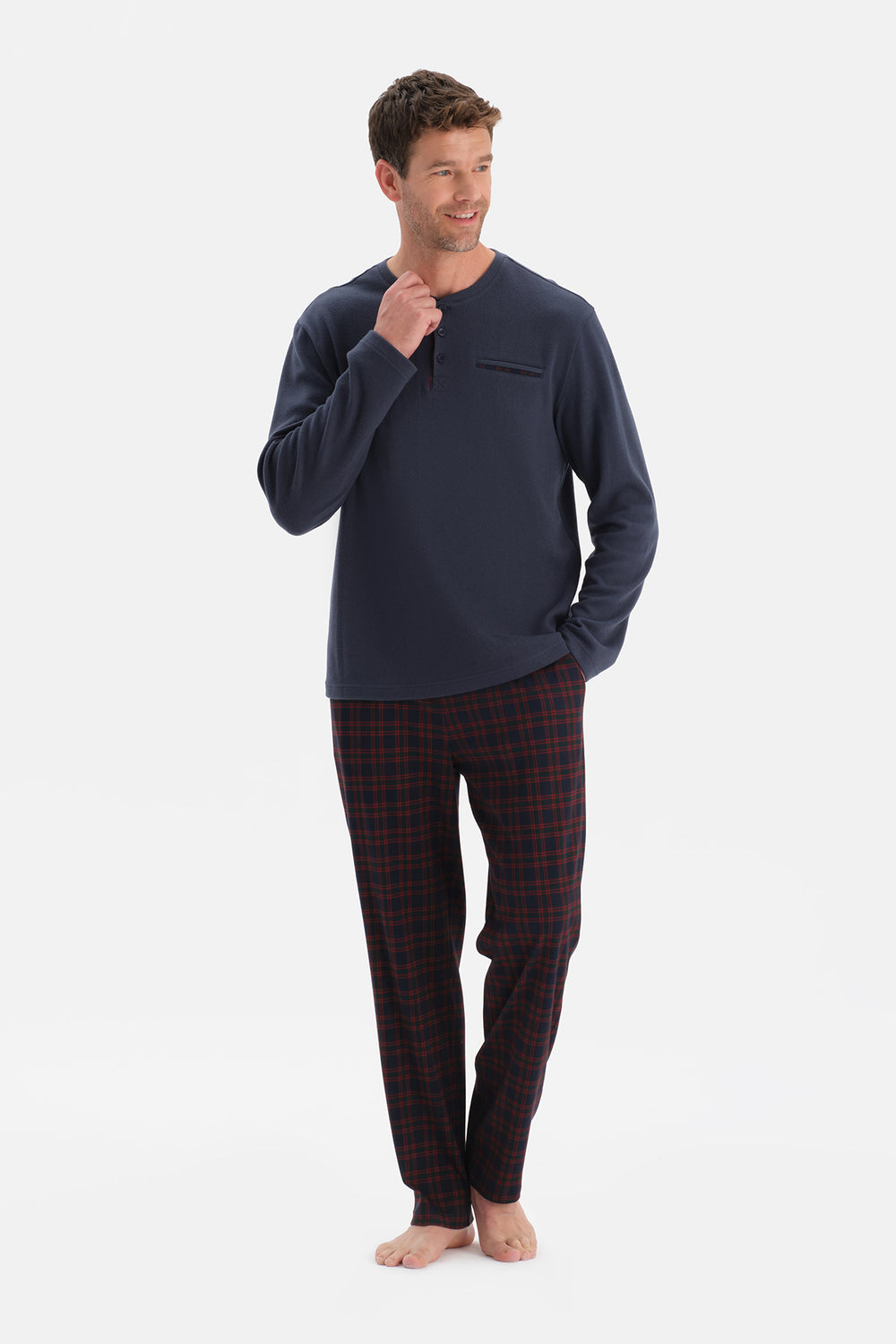 Lacivert Uzun Kollu Pat Ve Cep Detaylı Tişört Pantolon Takım