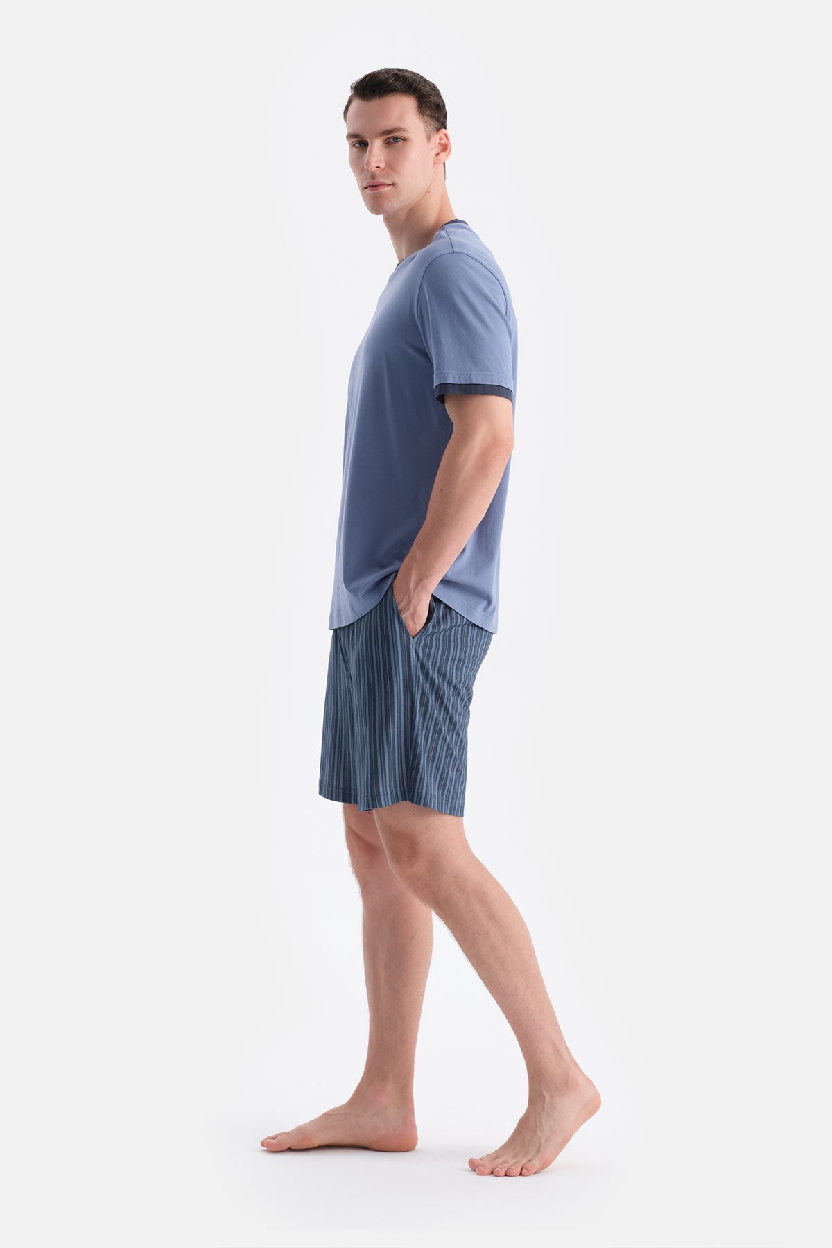 Lacivert Altı Çizgili Tişört Şort Takım