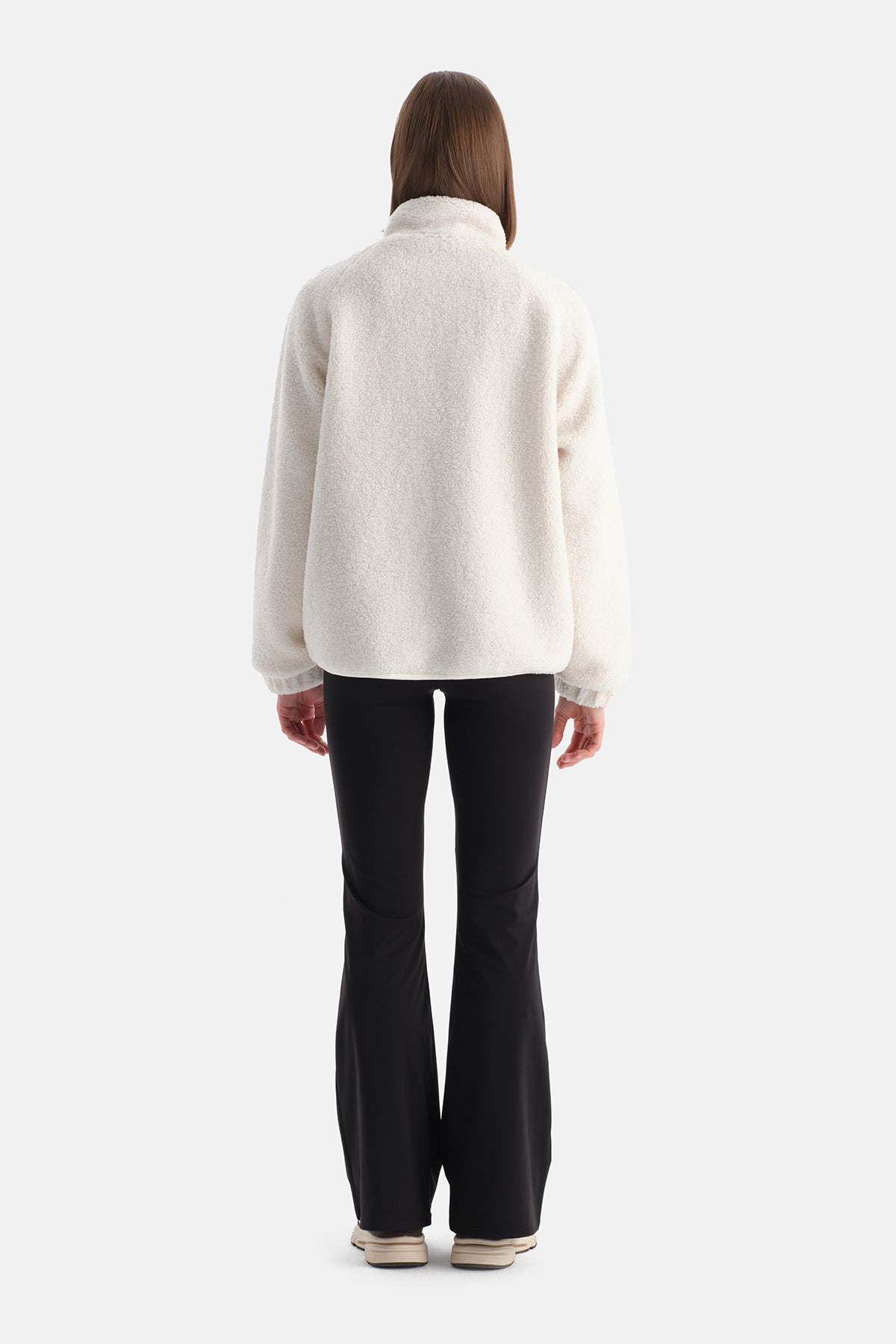 Ekru Kadın Ön Cepli Çıtçıtlı Mont