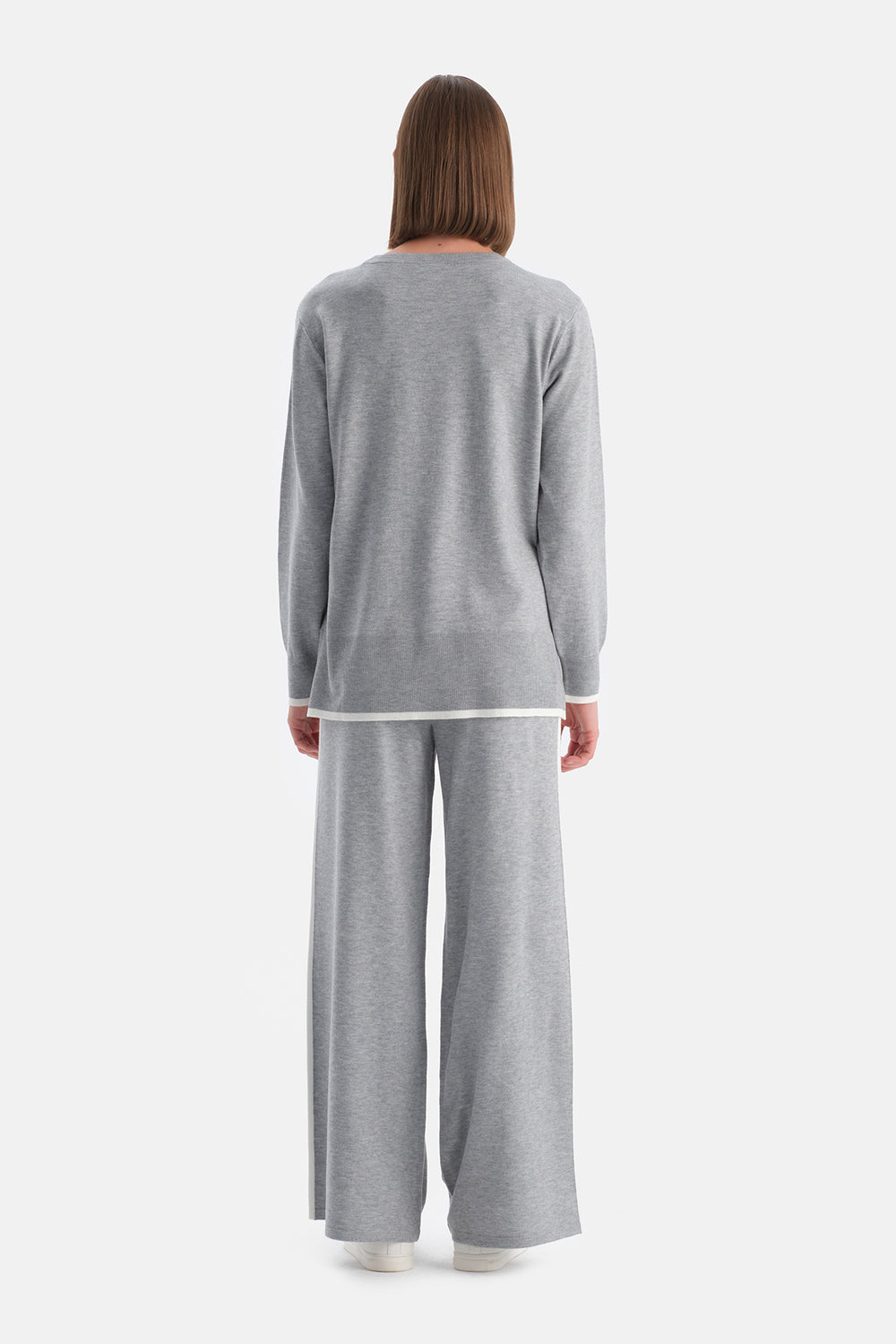 Gri Melanj Travel Biye Detaylı Sweatshirt