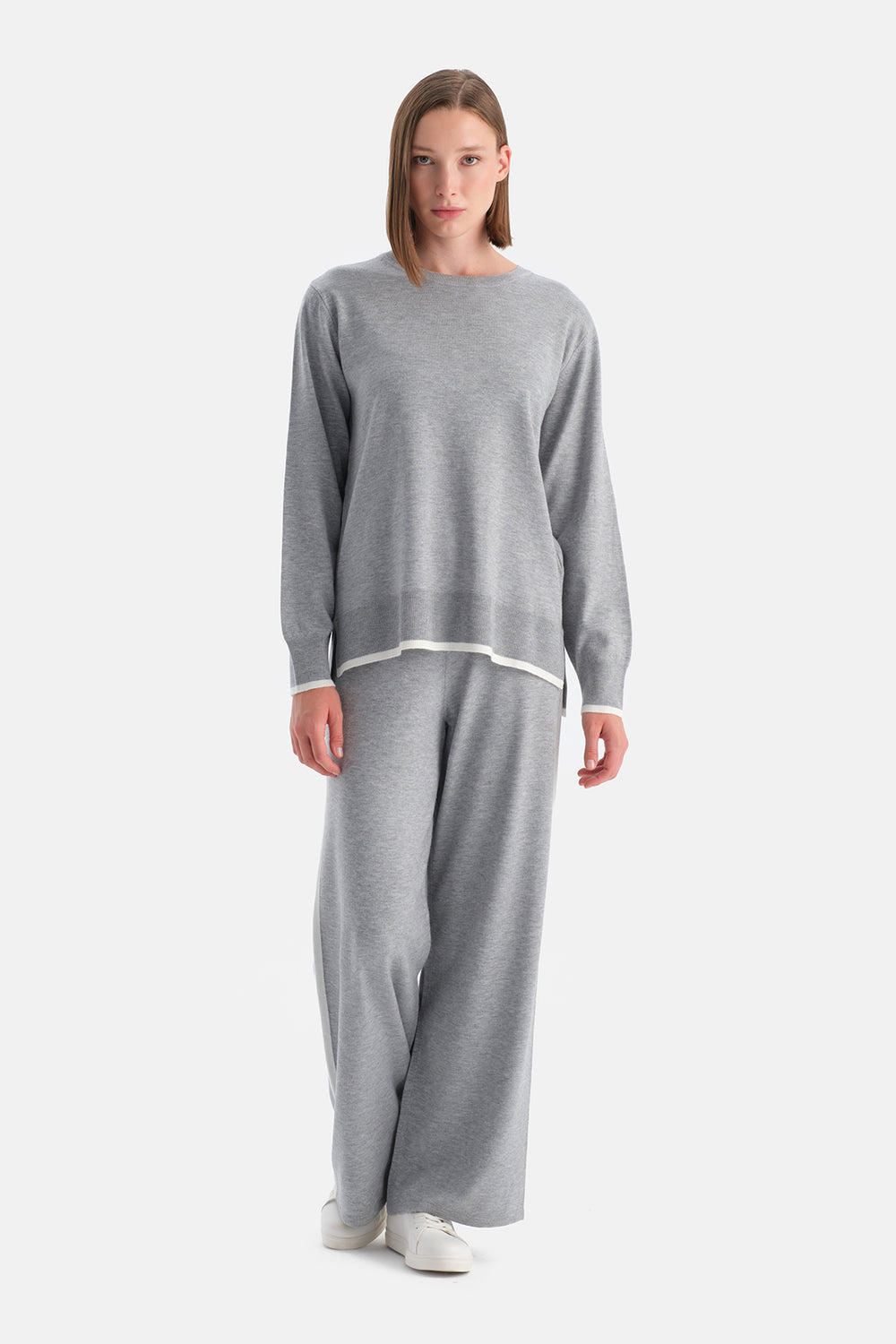 Gri Melanj Travel Biye Detaylı Sweatshirt