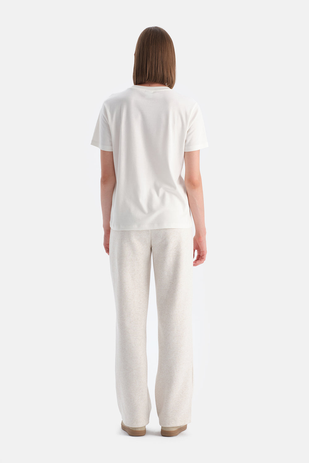 Ekru Bis Yaka Merserize Kısa Kollu Tişört