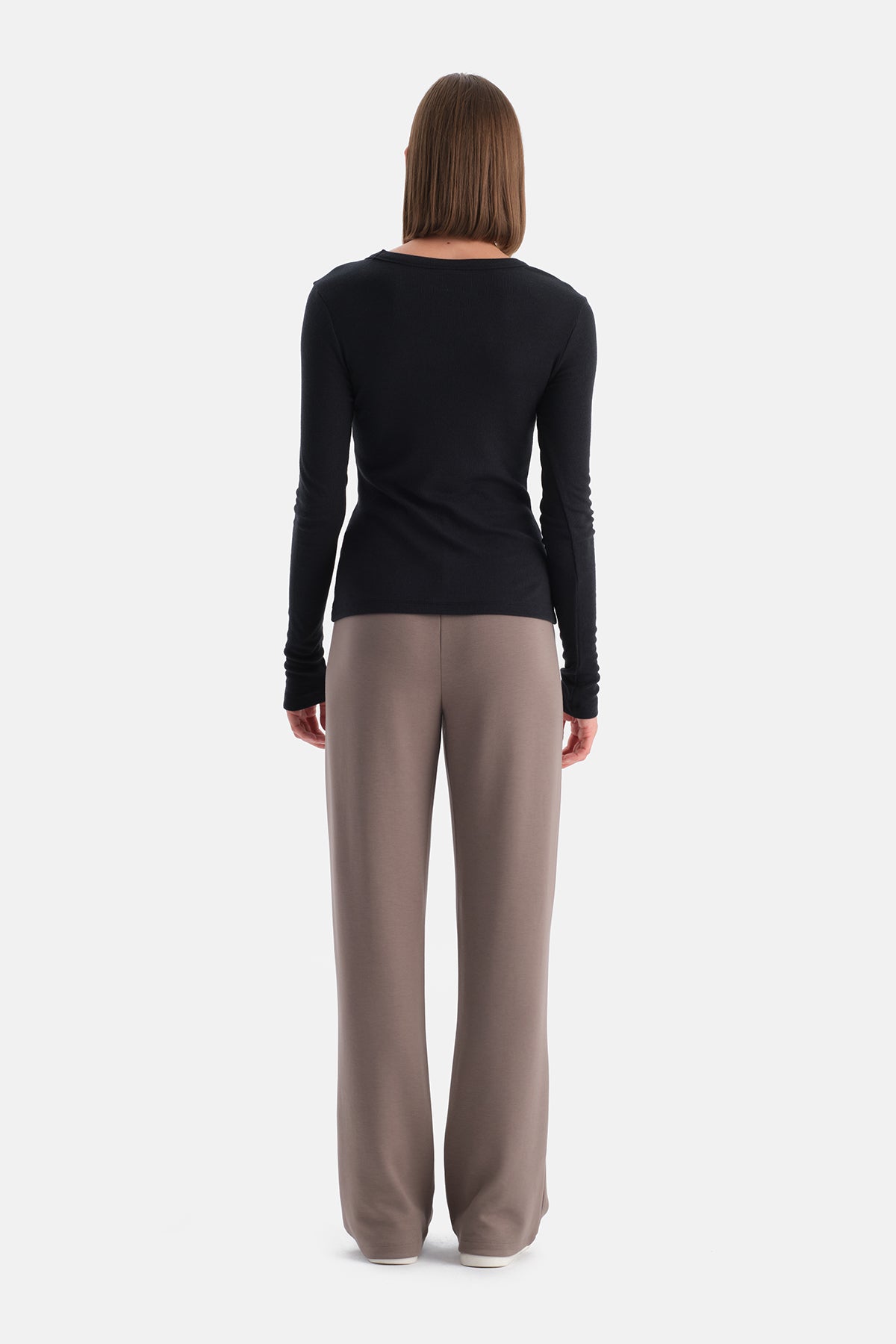 Siyah Düğmeli Kaşmir Modal Uzun Kollu Tişört