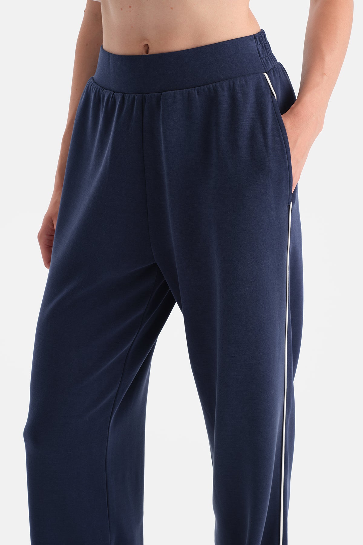 Lacivert Kadın Modal Tek Biye Detaylı Eşofman Altıı