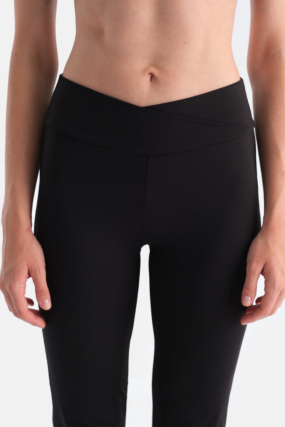 Siyah Kadın Ispanyol Paça Şardonlu Tayt