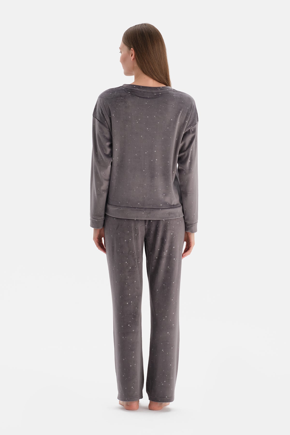 Siyah Parlak Yıldız Baskılı Kadife Tişört Pantolon Pijama Takımı