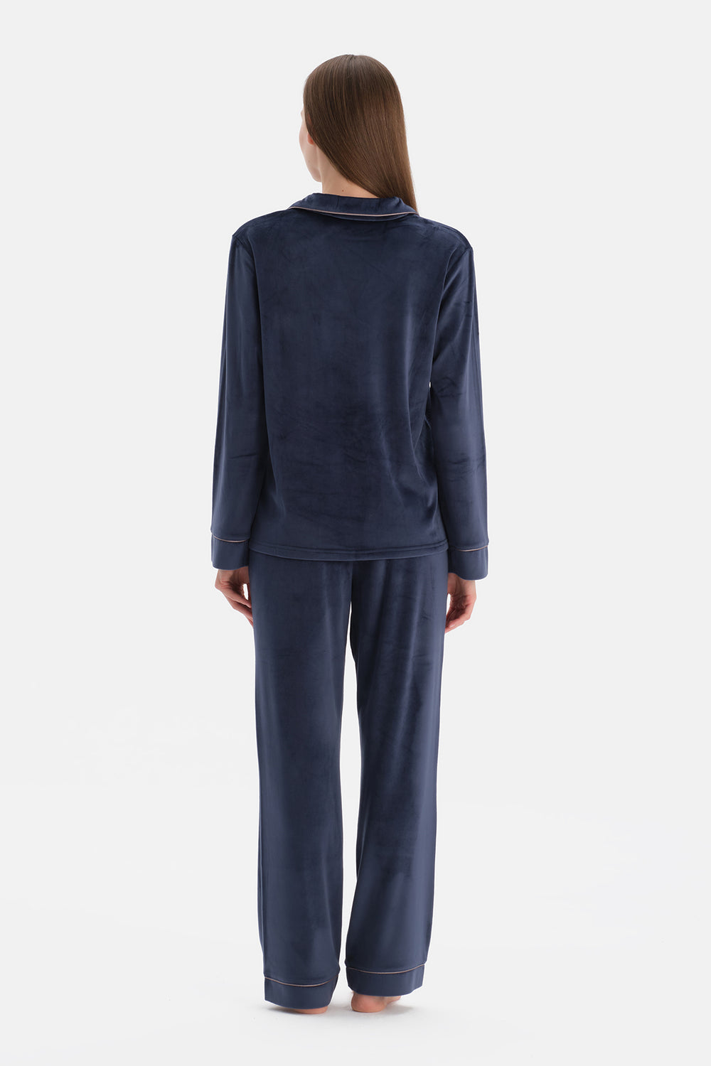 Lacivert Nakış Detaylı Kadife Gömlek Pantolon Pijama Takımı