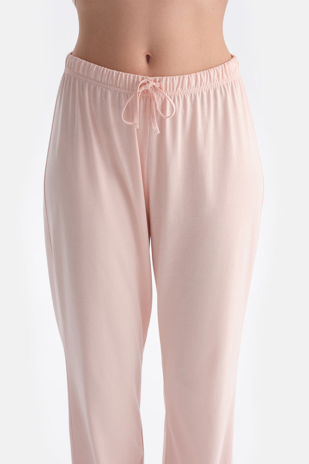 Açık Somon Dantel Detaylı Kayık Yaka Tişört Pantolon Takım