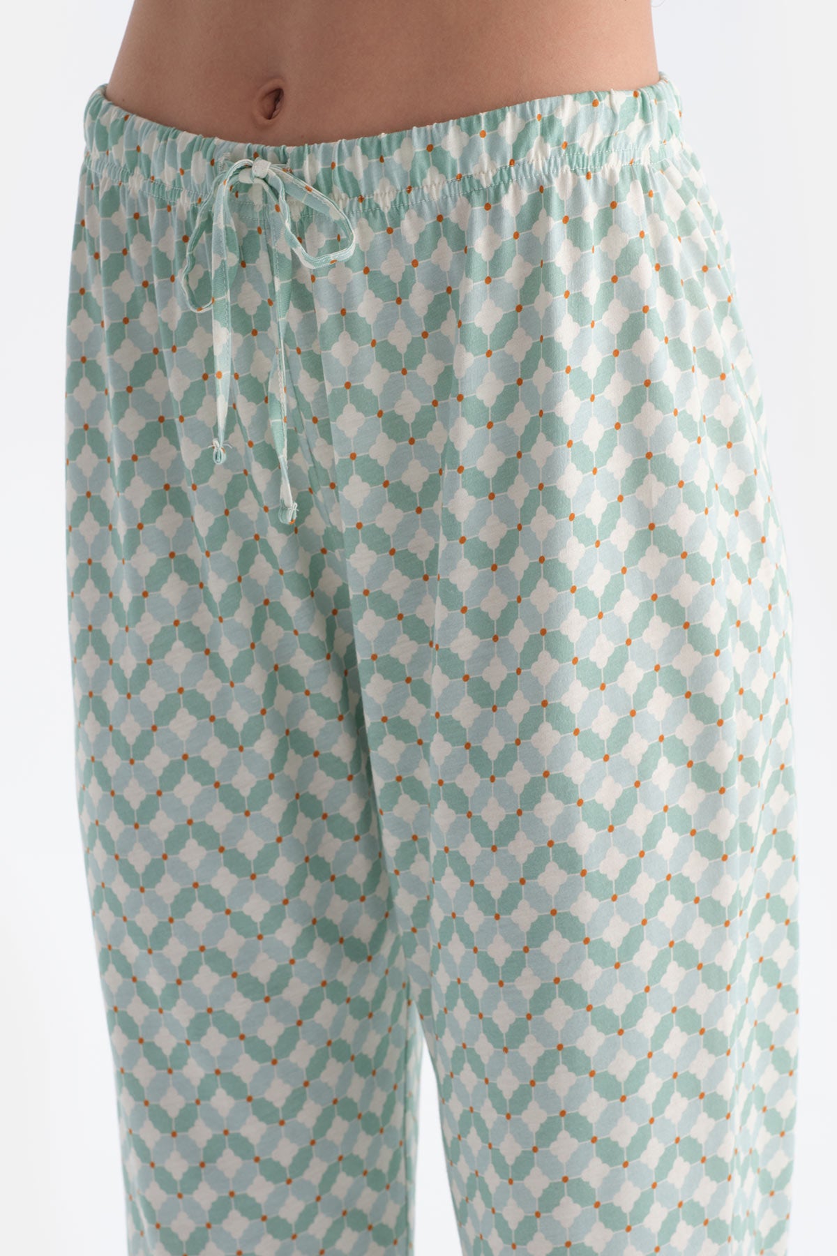 Su Yeşili Geometrik Desenli Gömlek Pantolon Takım