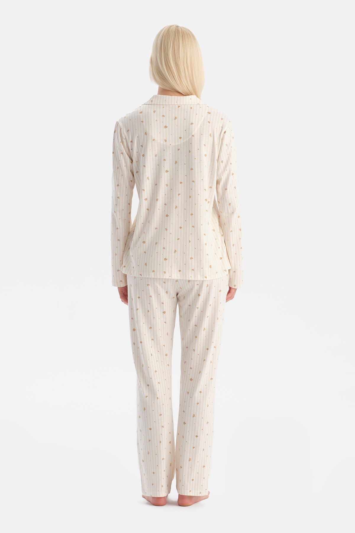 Ekru Çiçek Desenli Gömlek Pantolon Takım