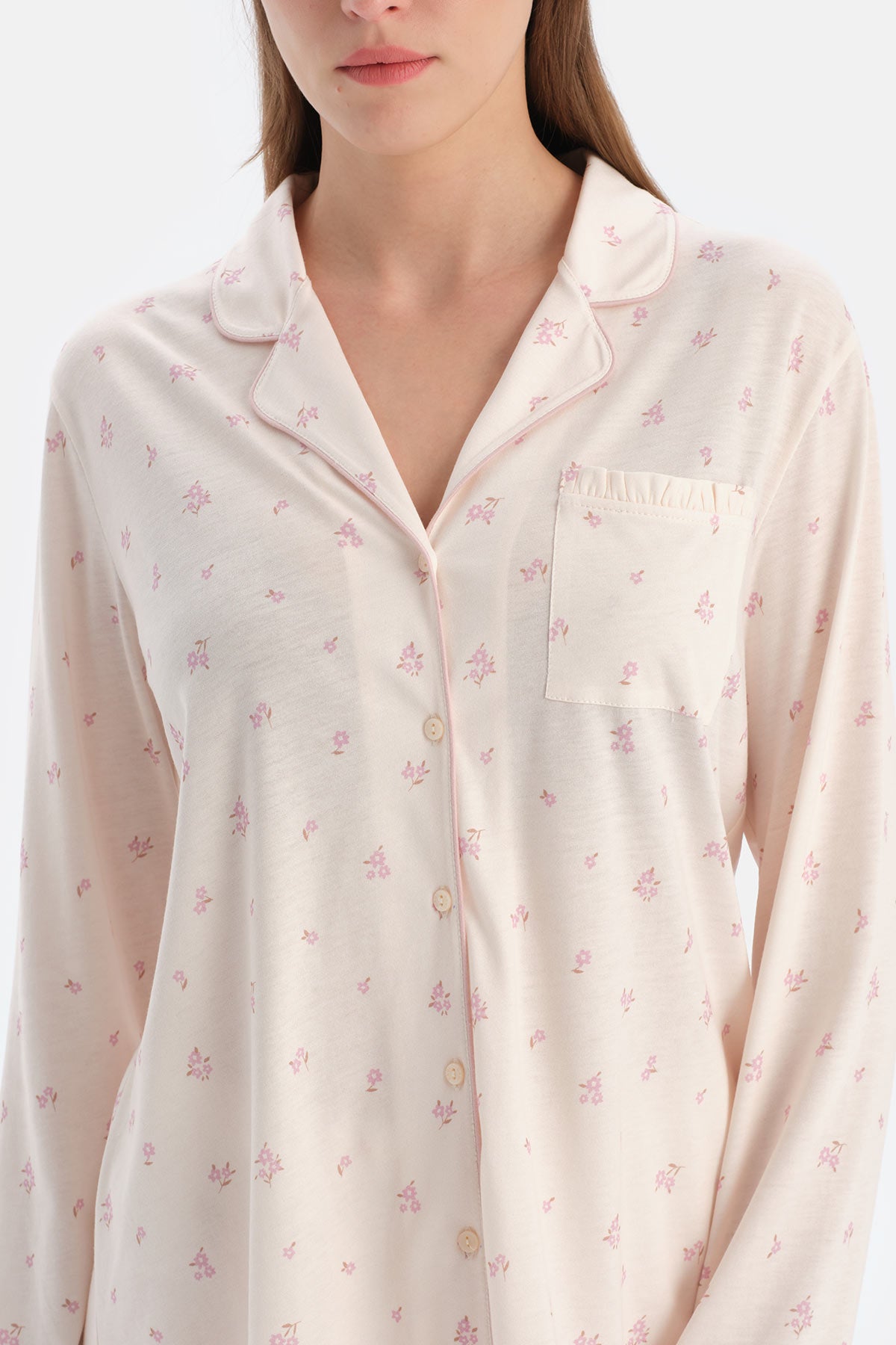 Ekru Çiçek Desenli Gömlek Pantolon Takım