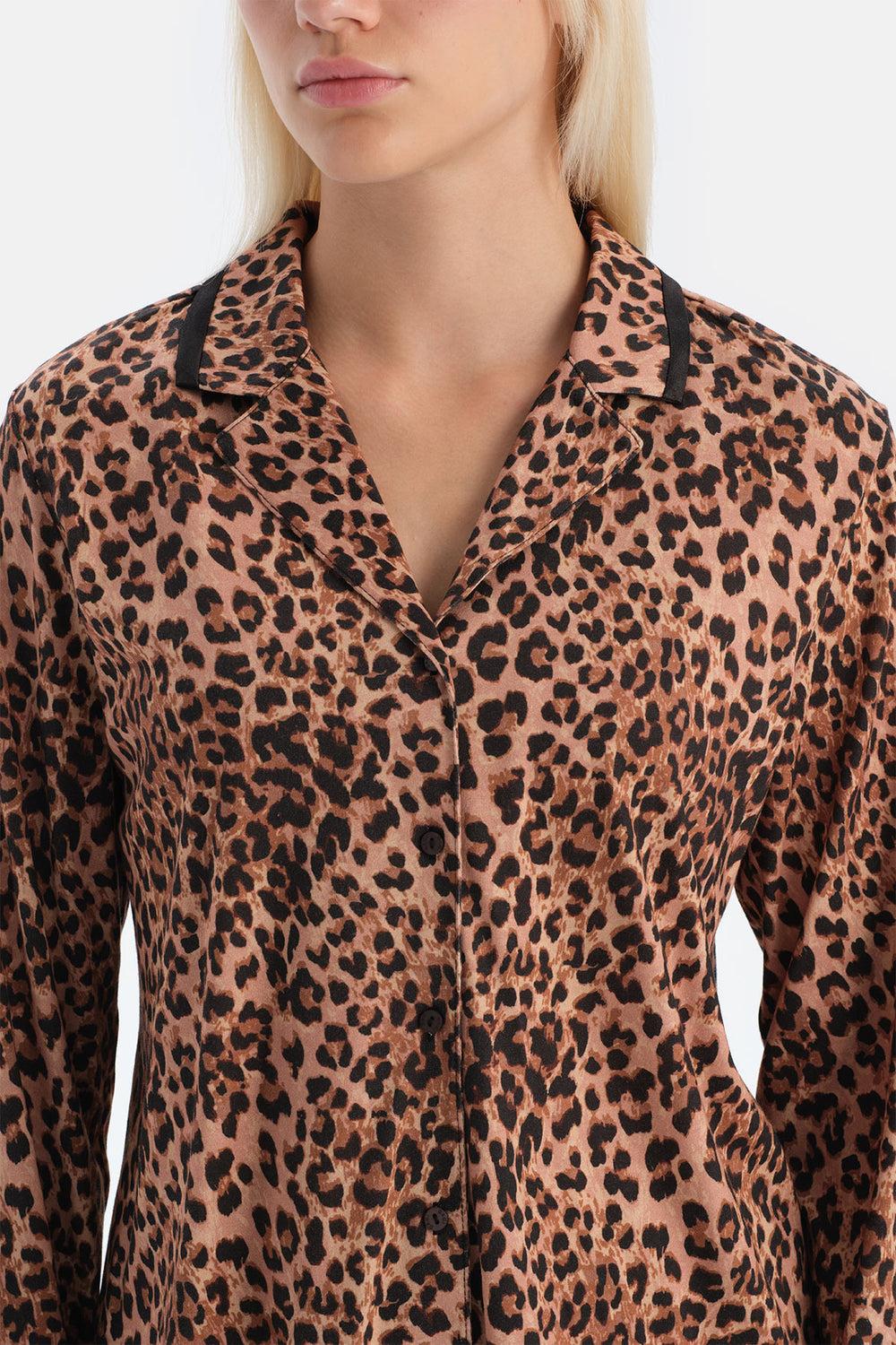 LEOPAR DESENLİ GÖMLEK PANTOLON TAKIM