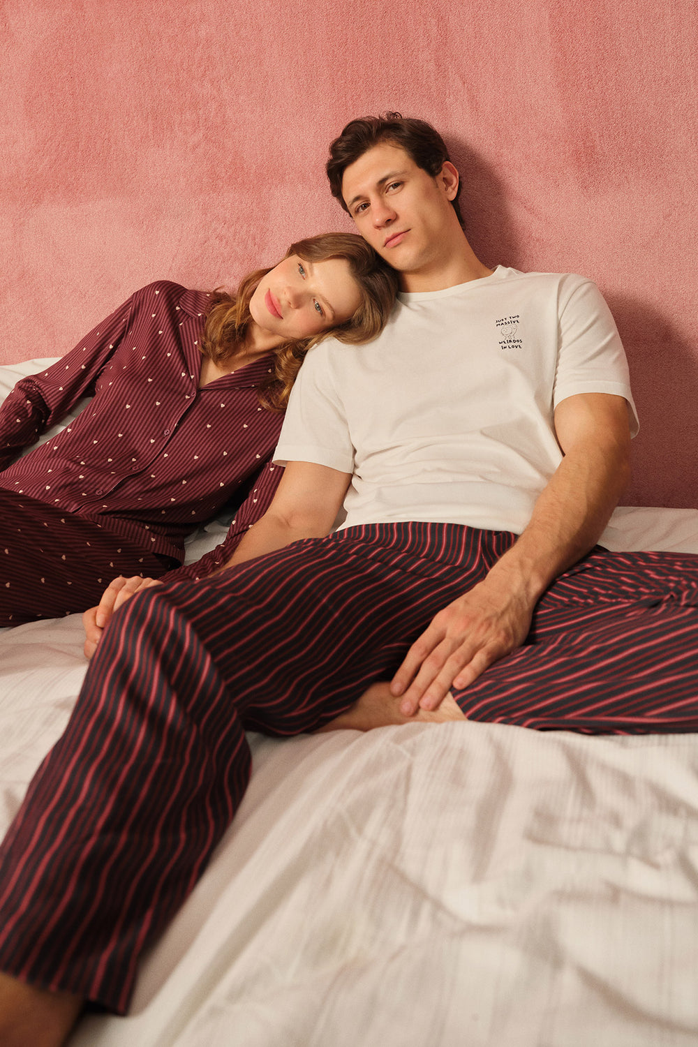 Beyaz Baskı Detaylı Tişört Pantolon Takım