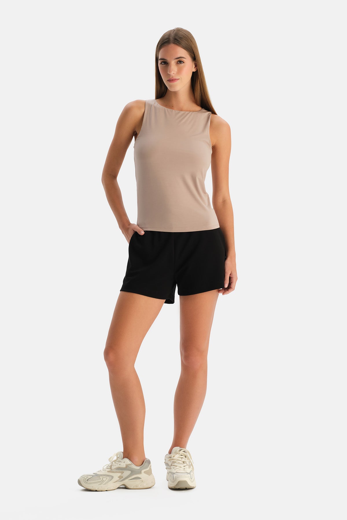 Sütlü Kahve Halter Yaka Basic Modal Atlet