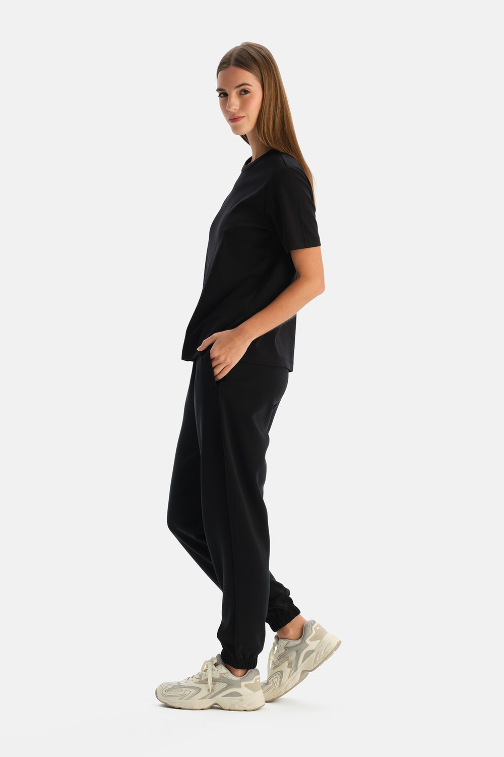 Siyah Jogger Modal Karışımlı Pantolon